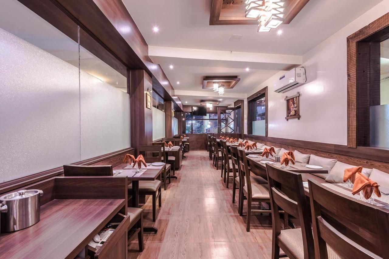 Hotel Veer Residency 판벨 외부 사진